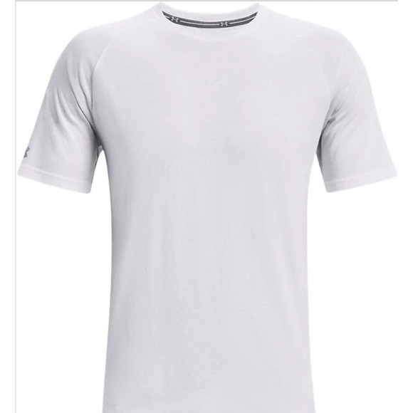 Under Armour Other - Under Armour T-Shirt Mens XXL White New Charged Cotton Raglan Sleeve Loose Fit